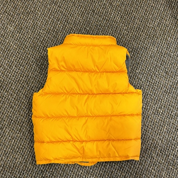 Gap vest, yellow/orange, size 5, like new - Picture 3 of 3